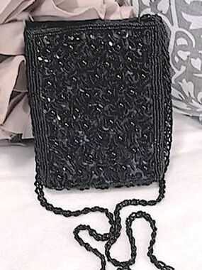 BEBE Moda Vintage Black Beaded Sequined Structured Crossbody Mini Phone Bag